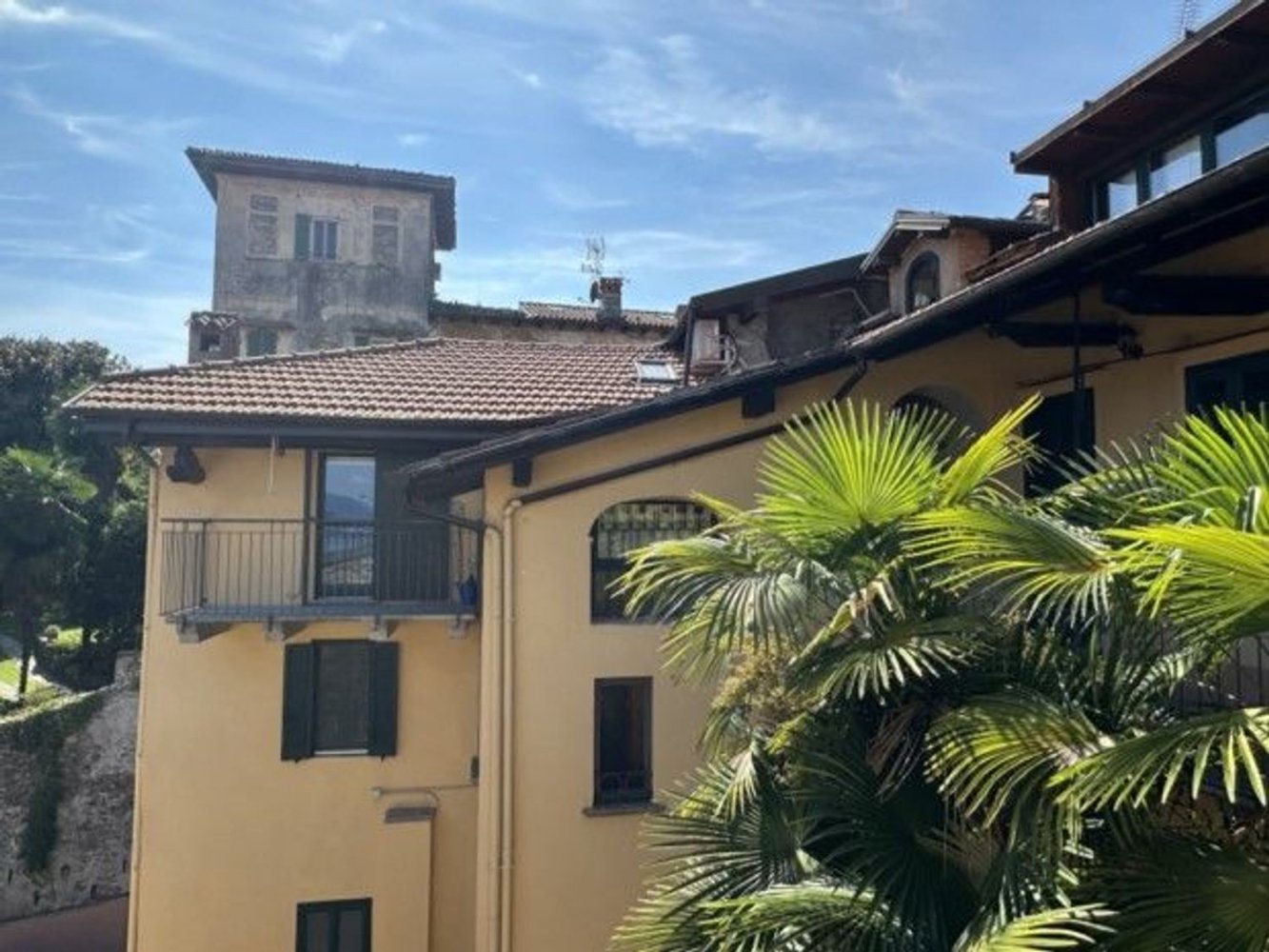 3 Schlafzimmer Doppelhaus in Lesa, Italy, Nr. 316775