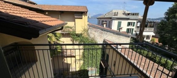 3 Schlafzimmer Doppelhaus in Lesa, Italy, Nr. 316775 8