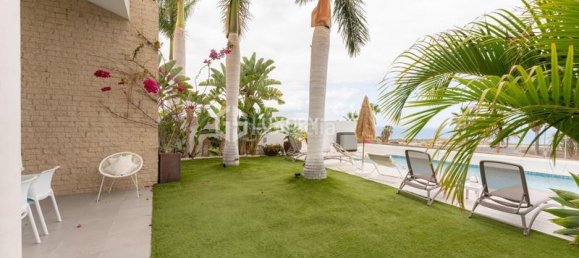 3 bedrooms Villa in Adeje, Spain No. 180683 8