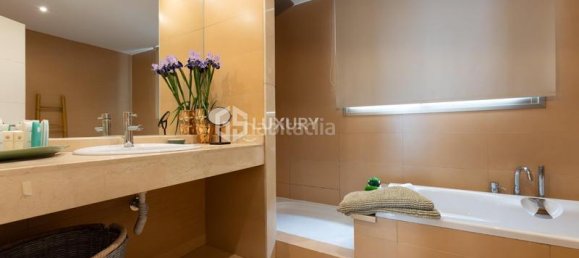 3 bedrooms Villa in Adeje, Spain No. 180683 3