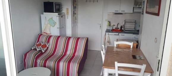 Apartamento de 1 dormitorio en Le Grau-du-Roi, France No. 320282 2