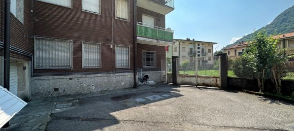 1 bedroom Apartment in Valbrona, Italy No. 124129 8