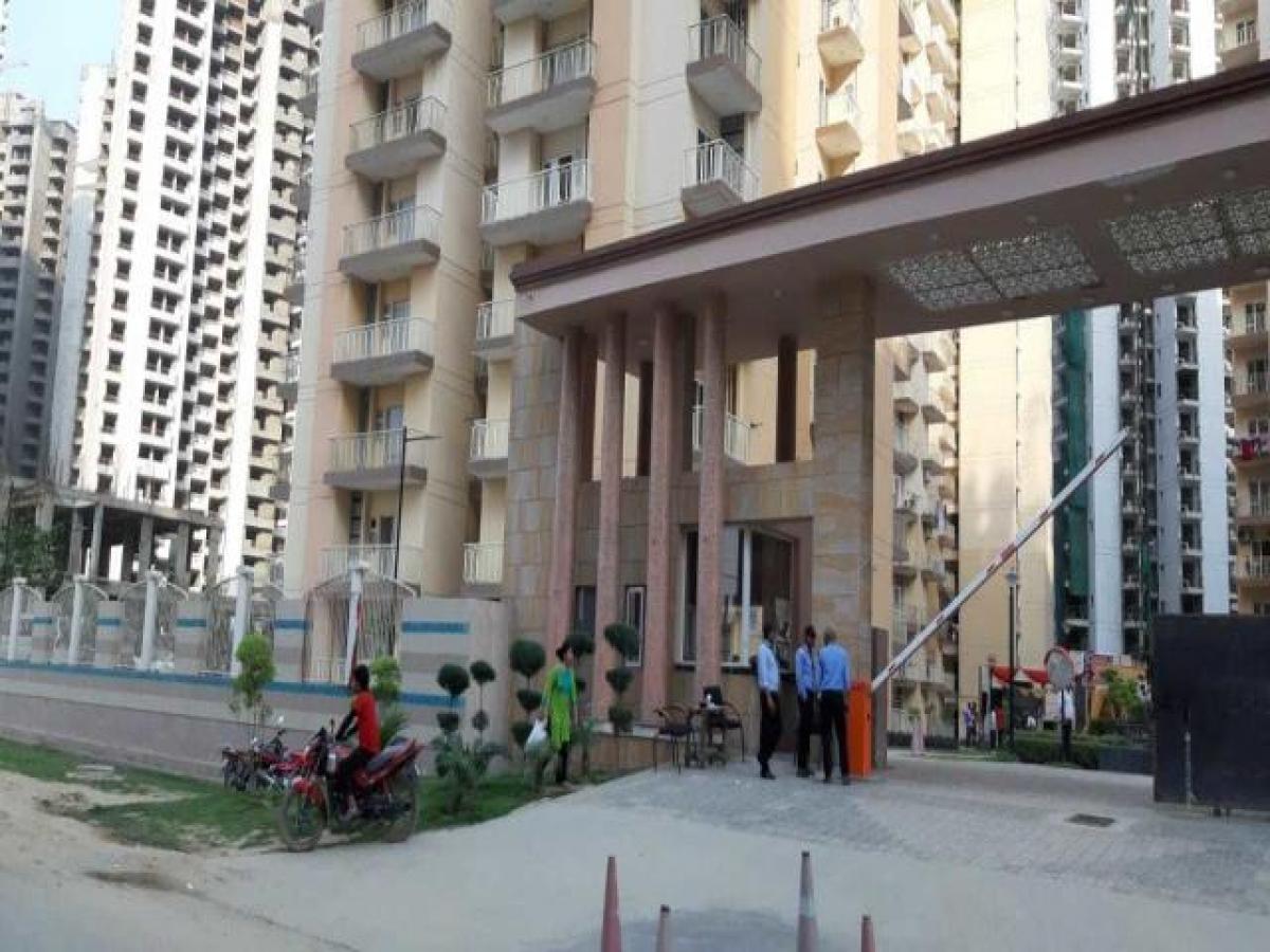 3 bedrooms House in Noida, India No. 65304