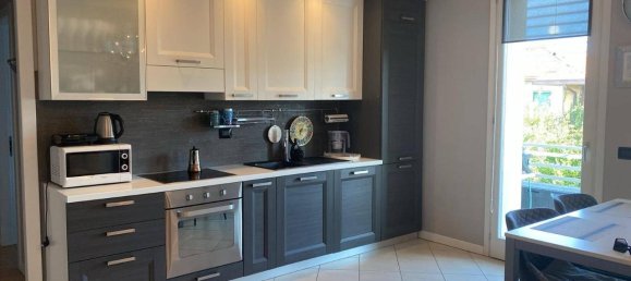 2غرفة شقة في Desenzano del Garda, Italy رقم 30699 3