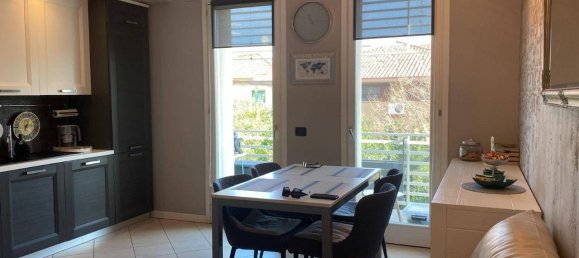 2غرفة شقة في Desenzano del Garda, Italy رقم 30699 5