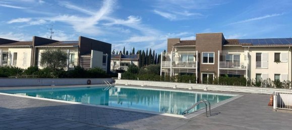 2غرفة شقة في Desenzano del Garda, Italy رقم 30699 15