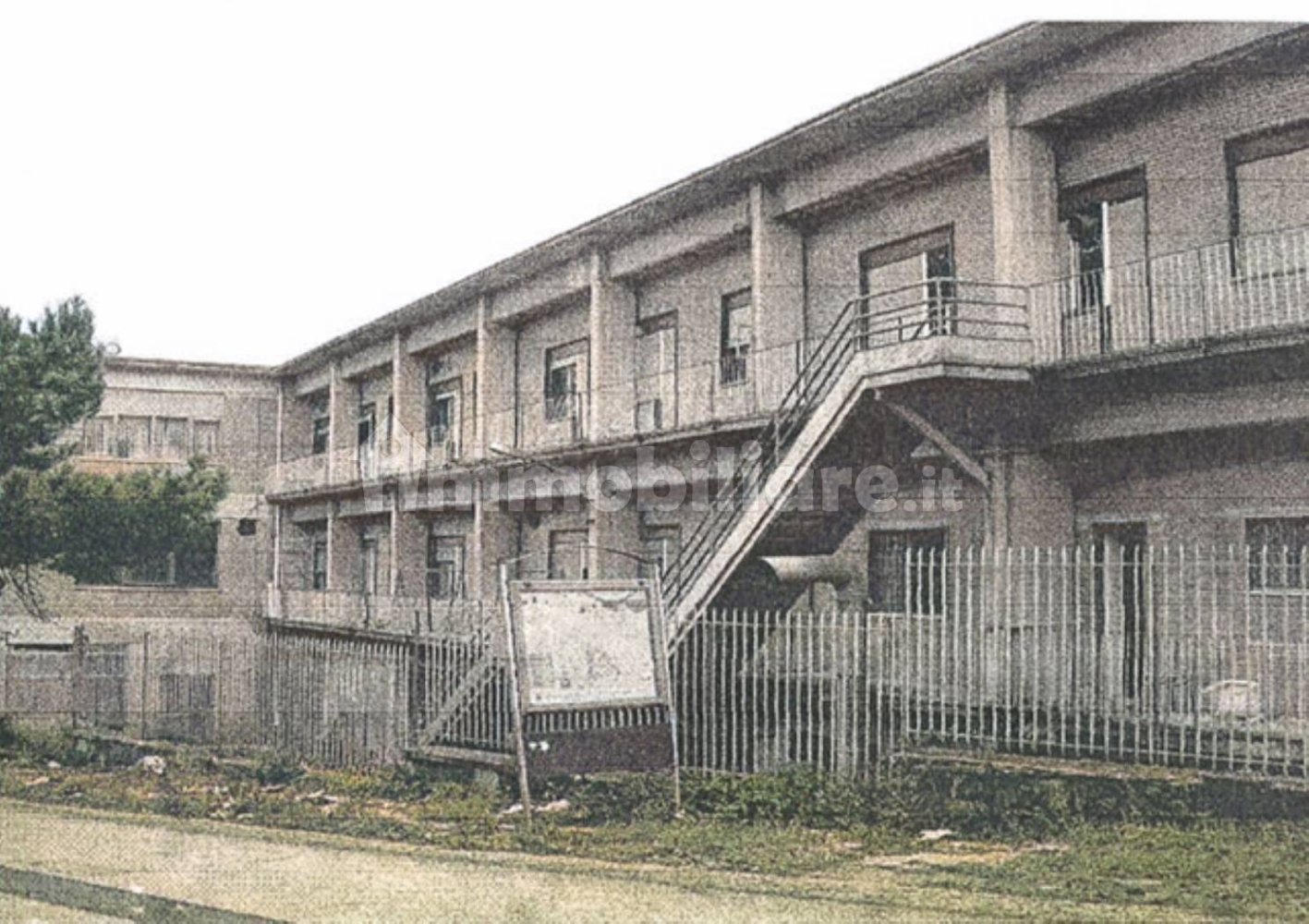 5 rooms Warehouse in Altavilla Irpina, Italy No. 284128