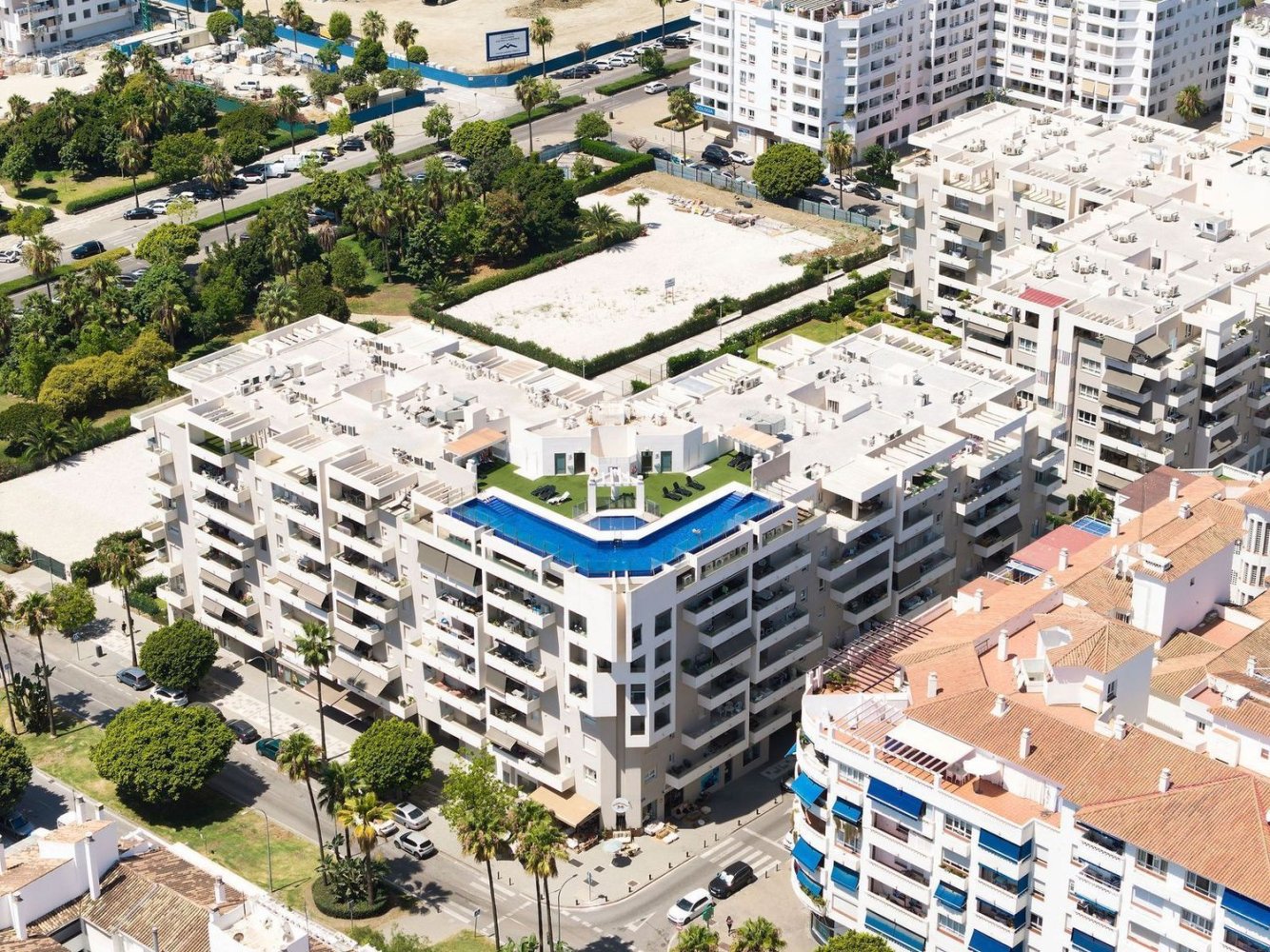 Квартира с 3 спальнями в Марбелья, Испания № 211470