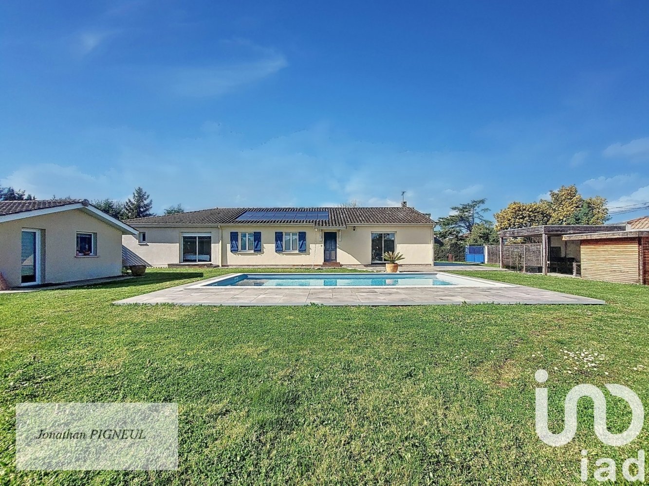 Casa de 4 dormitorios en Portets, France No. 98891