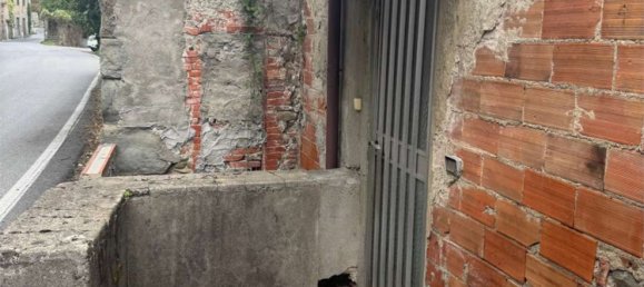 5 bedrooms Apartment in Villa Basilica, Italy No. 323348 15