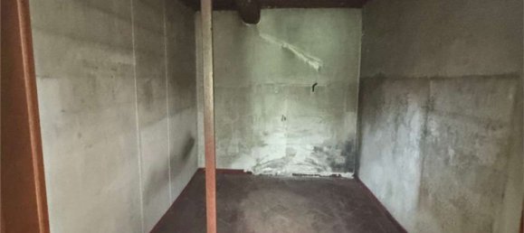 5 bedrooms Apartment in Villa Basilica, Italy No. 323348 3