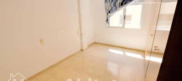 4 bedrooms Apartment in Valencia, Spain No. 133539 17