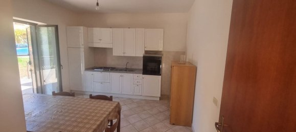 4 bedrooms Villa in Montemarano, Italy No. 323653 9