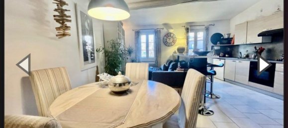 2 غرف نوم منزل ذو طابقين في Aubagne, France رقم 360977 3