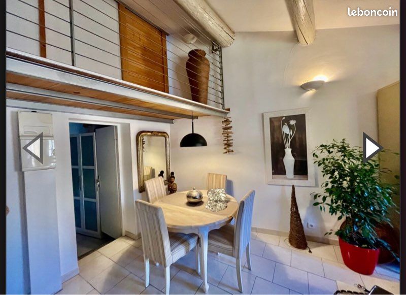 2 غرف نوم منزل ذو طابقين في Aubagne, France رقم 360977