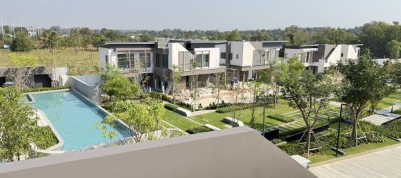 4 bedrooms House for sale in Pattaya, Chonburi, Eastern Thailand, Thailand № 82642 30