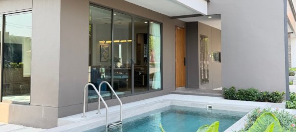 4 bedrooms House for sale in Pattaya, Chonburi, Eastern Thailand, Thailand № 82642 2