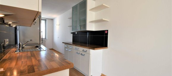 3 rooms Apartment in Favoriten, Austria No. 166190 8