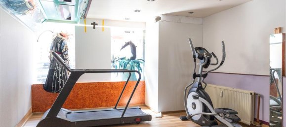 Здание с 10 спальнями в Нортхайм, Германия № 288249 7