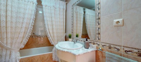 2 bedrooms Apartment in Los Alcazares, Spain No. 180333 16