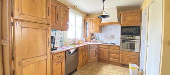 6 bedrooms House in Saint-Avertin, France No. 50803 3