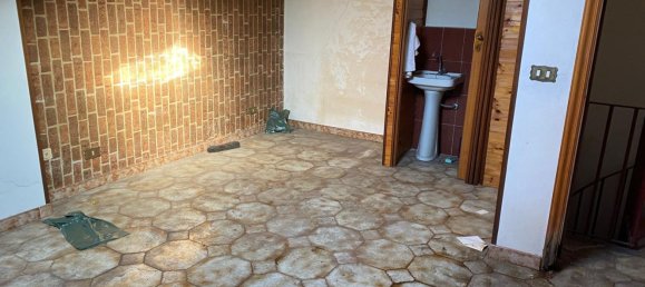 7 rooms House in Lentini, Italy No. 161184 22