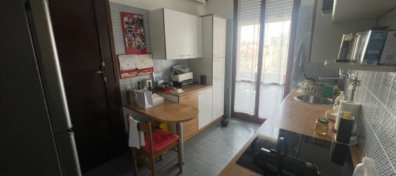 2-salle Appartement à Milan, Italy No. 336906 16