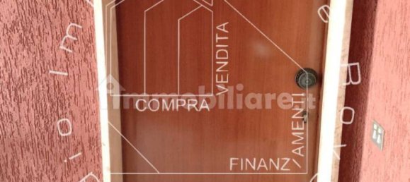 Apartamento de 2 dormitorios en Gallarate, Italy No. 127662 5