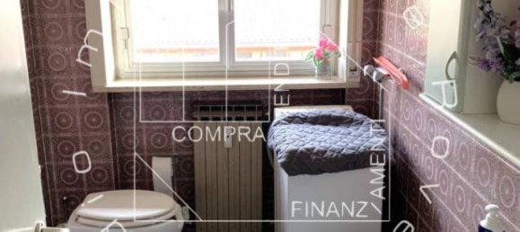 Apartamento de 2 dormitorios en Gallarate, Italy No. 127662 23
