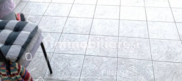 Apartamento de 2 dormitorios en Gallarate, Italy No. 127662 13