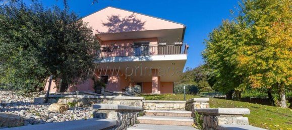 4 bedrooms Villa in Negrar, Italy No. 221813 4