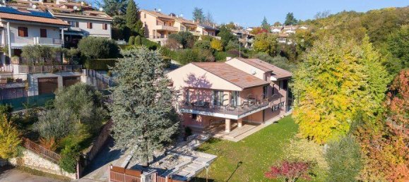 4 bedrooms Villa in Negrar, Italy No. 221813 27