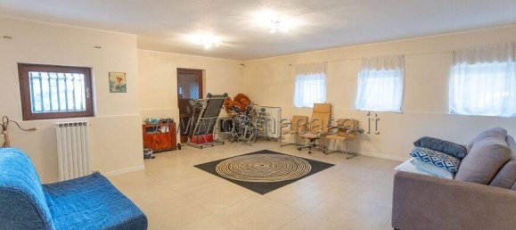 4 bedrooms Villa in Negrar, Italy No. 221813 24