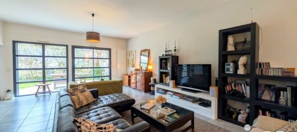 5 bedrooms Villa in Le Bouscat, France No. 279099 5