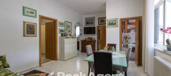 2 Schlafzimmer Wohnung in Livorno, Italy, Nr. 273470 7