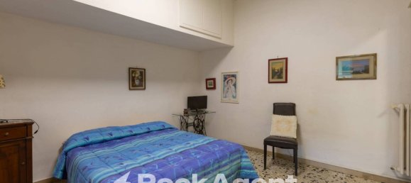 2 Schlafzimmer Wohnung in Livorno, Italy, Nr. 273470 12