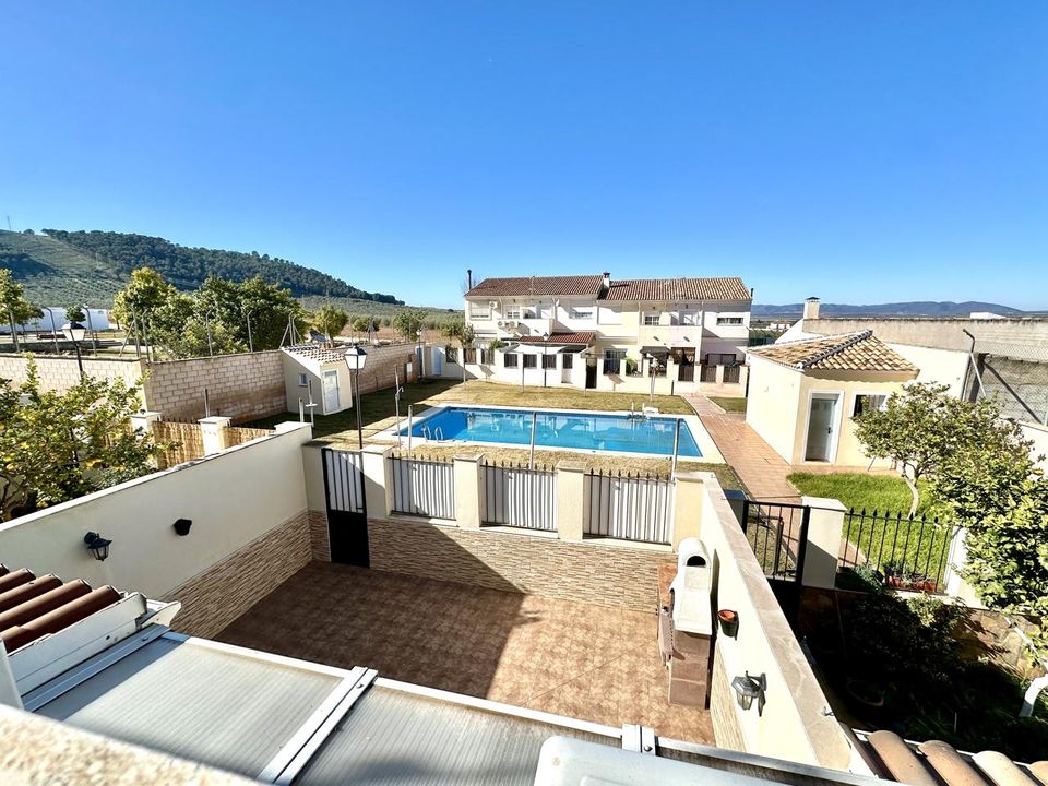 Moradia em banda T3 em Malaga, Spain N.º 179040