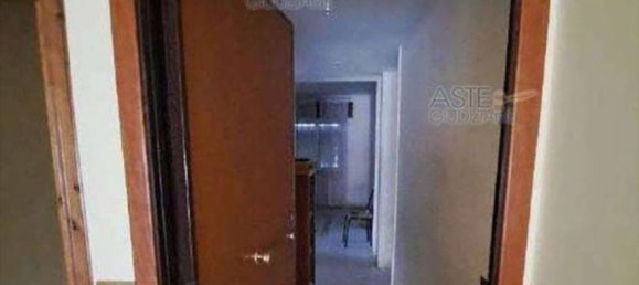 Apartamento de 2 dormitorios en Rome, Italy No. 135235 2