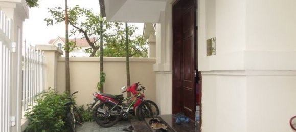 4 Schlafzimmer Villa in Long Bien, Vietnam, Nr. 4675 3