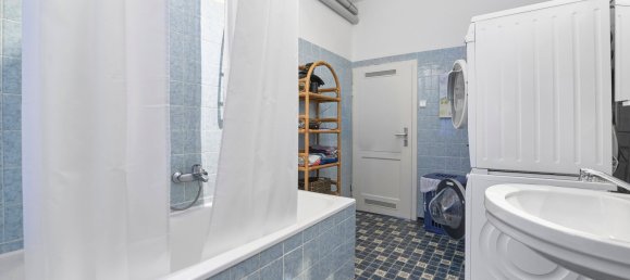 Здание с 8 комнатами в Эммендинген, Германия № 61697 12