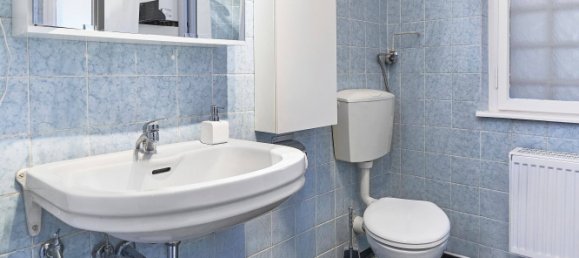 Здание с 8 комнатами в Эммендинген, Германия № 61697 13