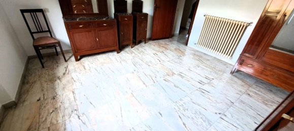 Apartamento de 5 divisões em Carrara, Italy N.º 31139 7