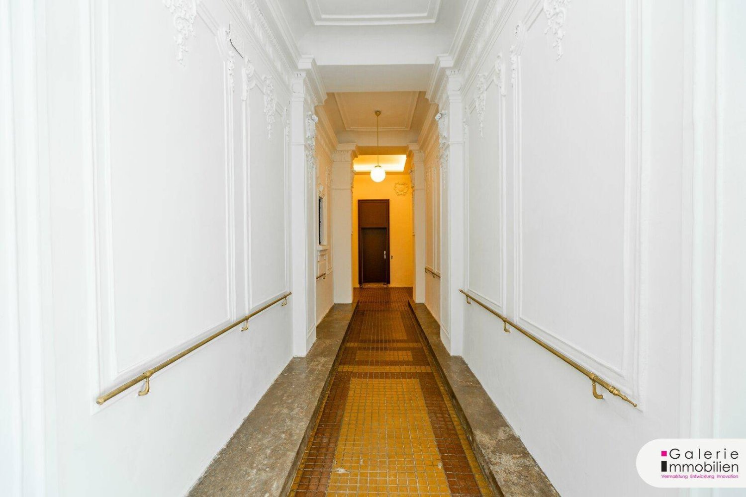 Квартира с 2 комнатами в Альзергрунд, Австрия № 12944