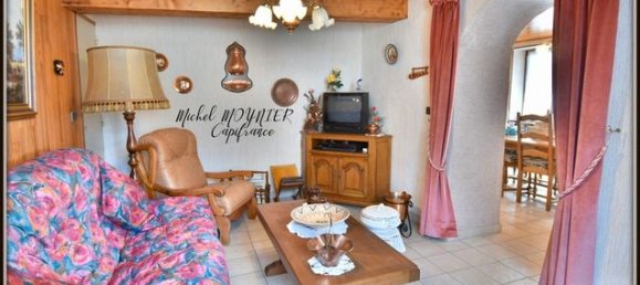 3 bedrooms House in Hautes-Alpes, France No. 305106 2