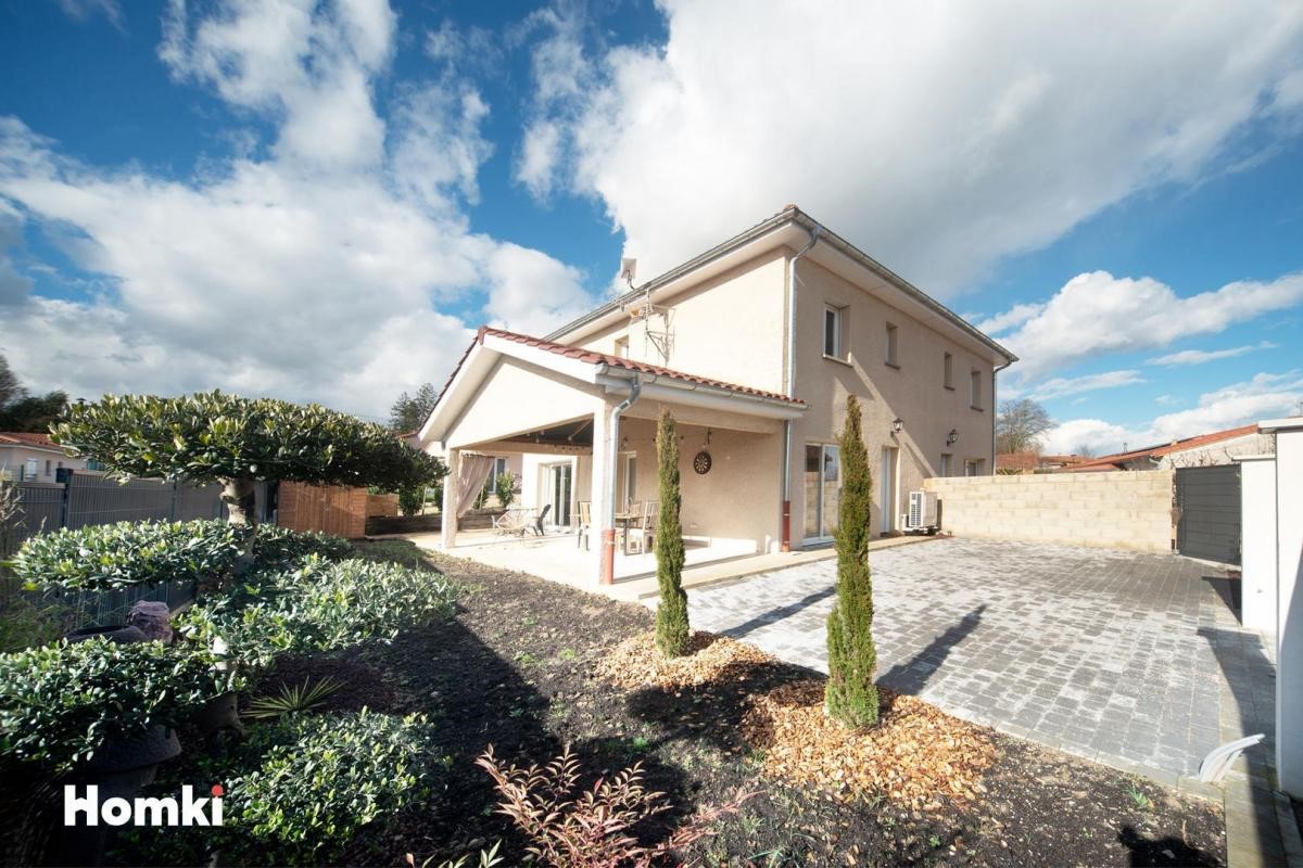 3 غرف نوم فيلا في Chanoz-Chatenay, France رقم 206324