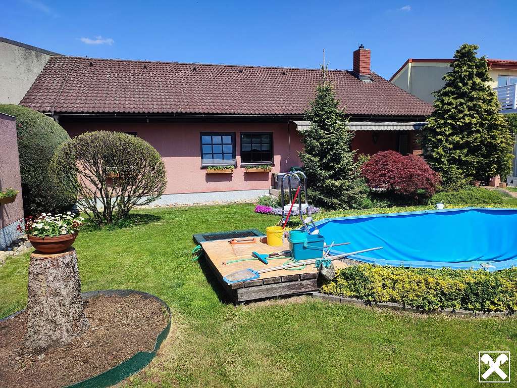 Бунгало с 3 комнатами в Хагенбрунн, Австрия № 24975