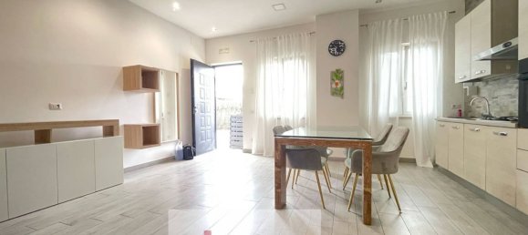 5 Schlafzimmer Wohnung in Benevento, Italy, Nr. 340339 4