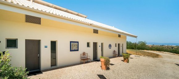 5 bedrooms House in Guia, Portugal No. 135716 25