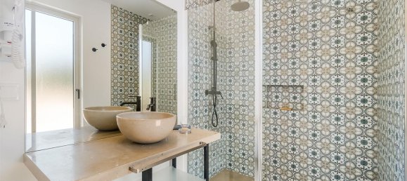 5 bedrooms House in Guia, Portugal No. 135716 30