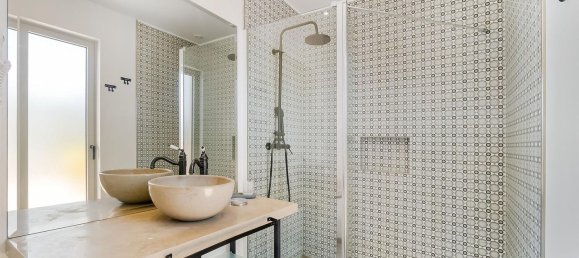 5 bedrooms House in Guia, Portugal No. 135716 40